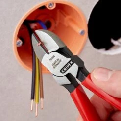 Knipex Seitenschneider Schwarz Atramentiert Mit Kunststoff überzogen 160 Mm, 70 01 160 14 Knipex Seitenschneider Schwarz Atramentiert Mit Kunststoff überzogen 160 Mm, 70 01 160 -Werkzeugserien Geschäft 70 01 160 7 600x600