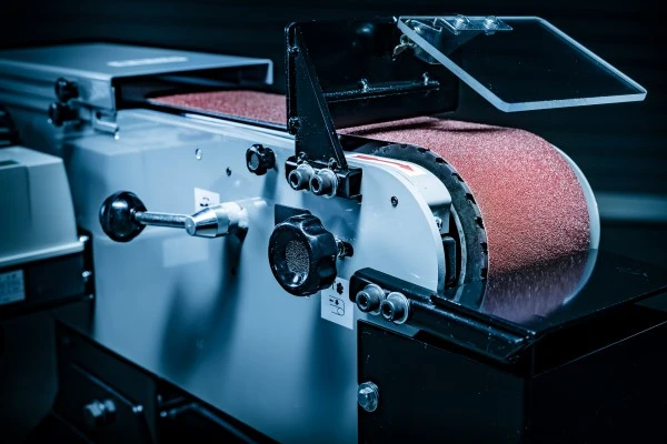 Noll Bandschleifmaschine BSR-1000, Noll-BSR-1000 2 Noll Bandschleifmaschine BSR-1000, Noll-BSR-1000 – Bild 2