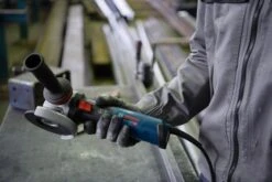 Bosch Winkelschleifer GWS 17-125 S INOX 06017D0500 -Werkzeugserien Geschäft IMG RD 381437 16cJIE1B34QMTae 600x600